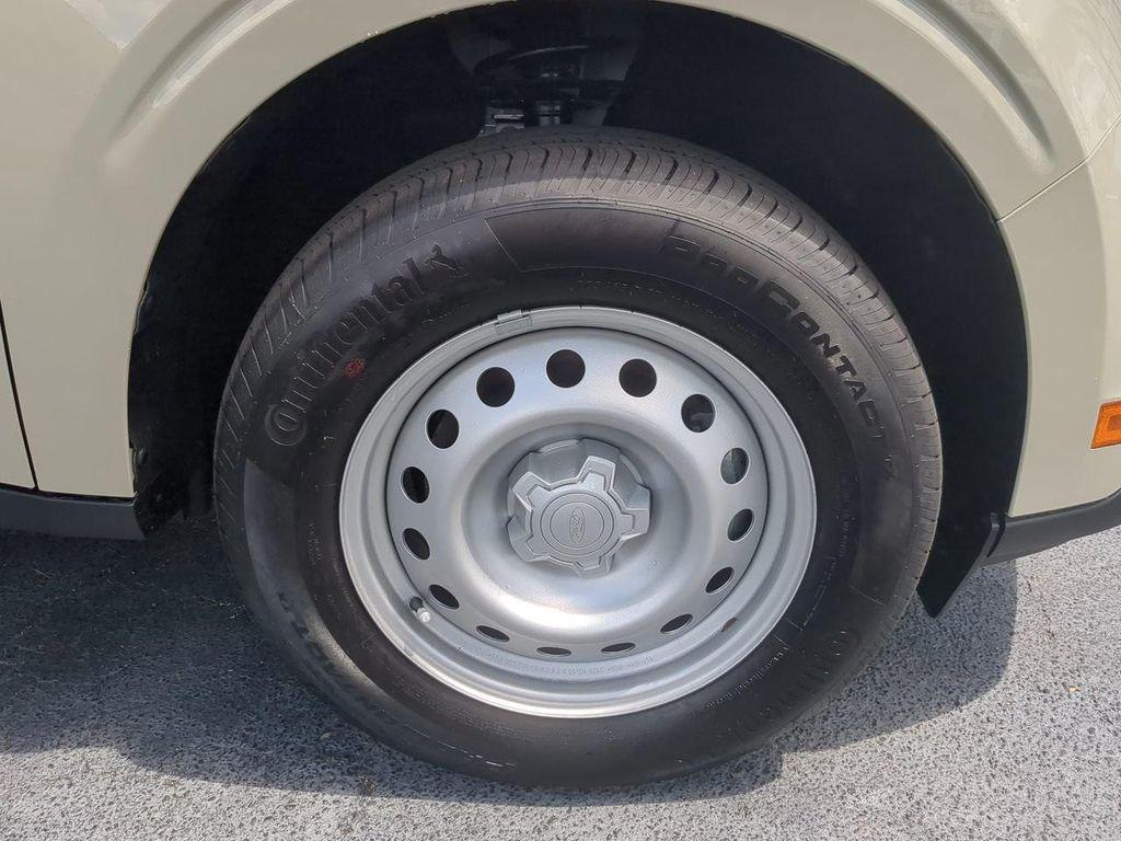 new 2025 Ford Maverick car, priced at $29,167