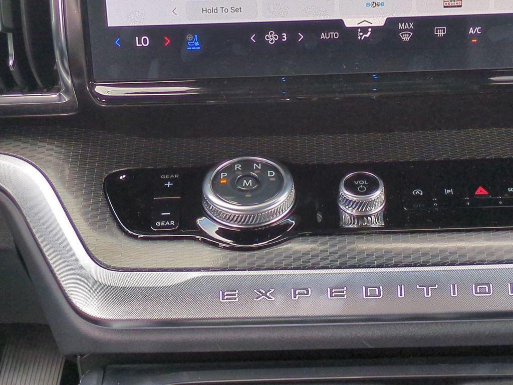 new 2025 Ford Expedition Max car, priced at $82,219