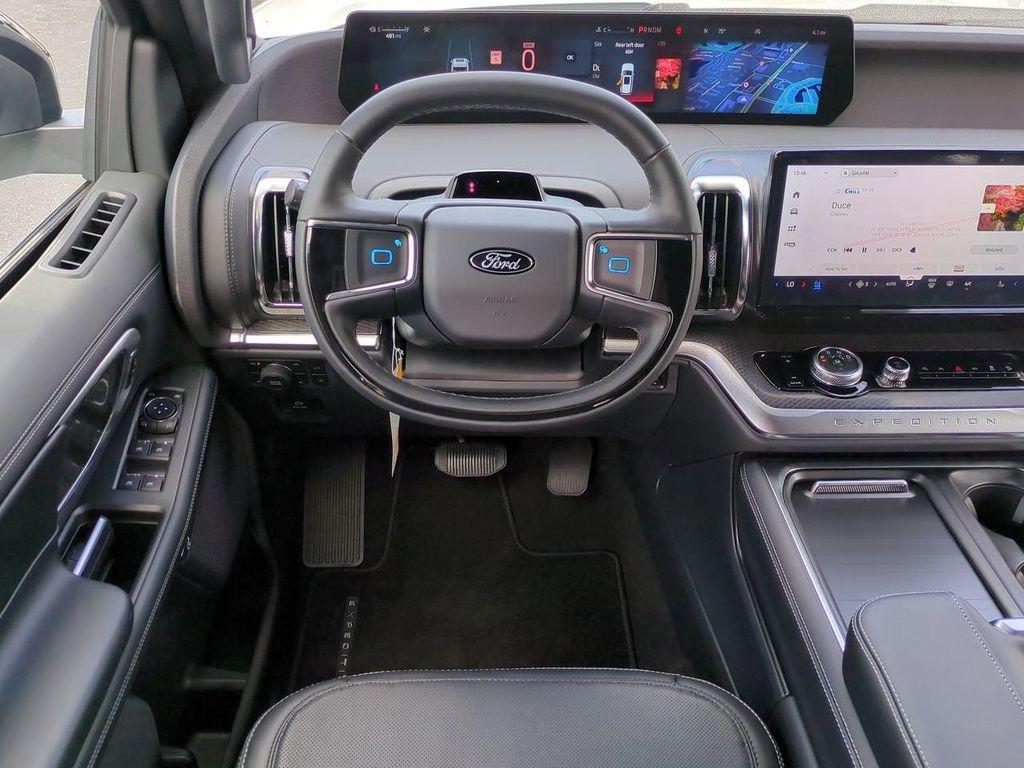 new 2025 Ford Expedition Max car, priced at $82,219