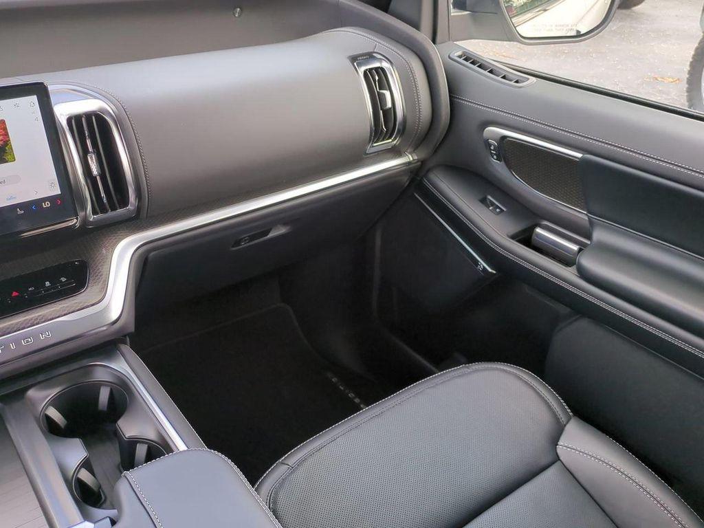 new 2025 Ford Expedition Max car, priced at $82,219