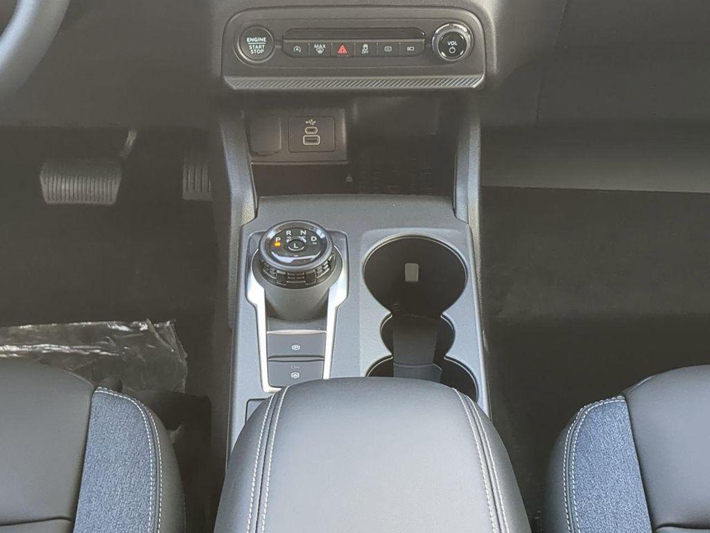 new 2025 Ford Bronco Sport car, priced at $33,426