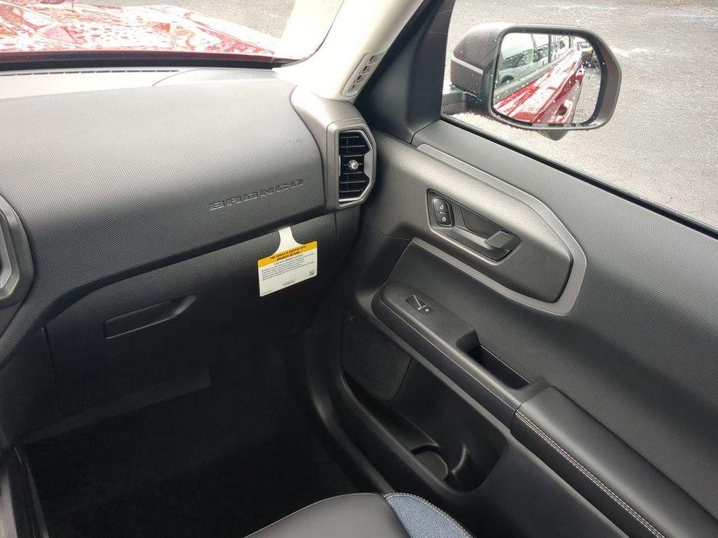 new 2025 Ford Bronco Sport car, priced at $38,090