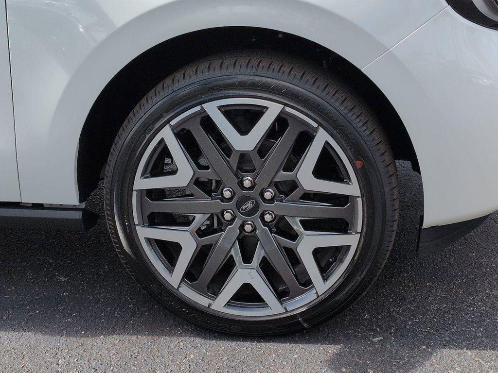 new 2026 Ford Expedition Max car, priced at $93,228