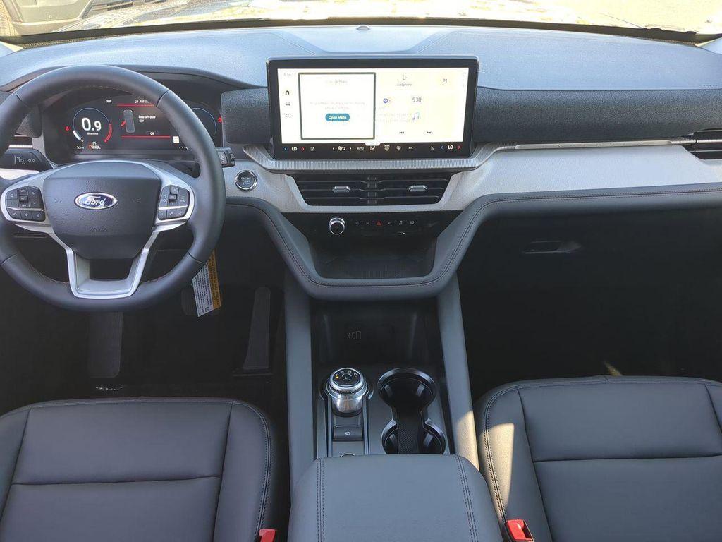 new 2026 Ford Explorer car, priced at $40,979