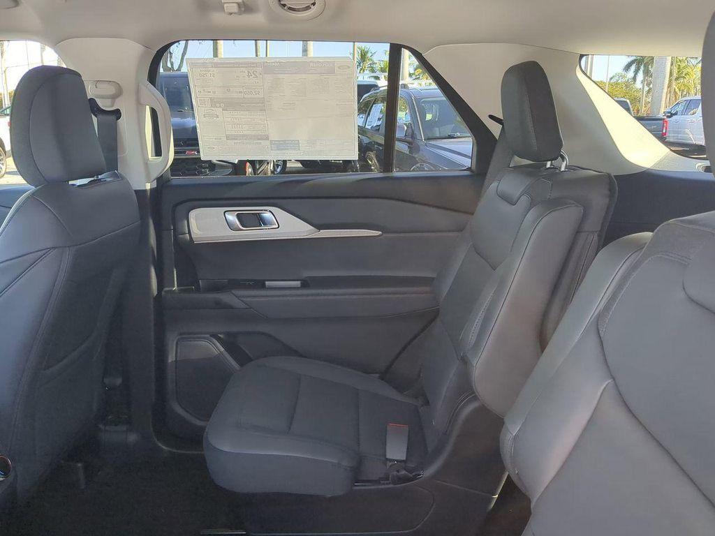 new 2026 Ford Explorer car, priced at $40,979