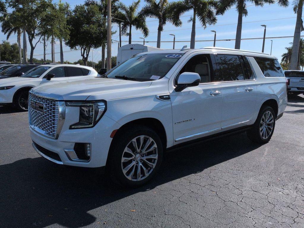 used 2023 GMC Yukon XL car, priced at $54,786