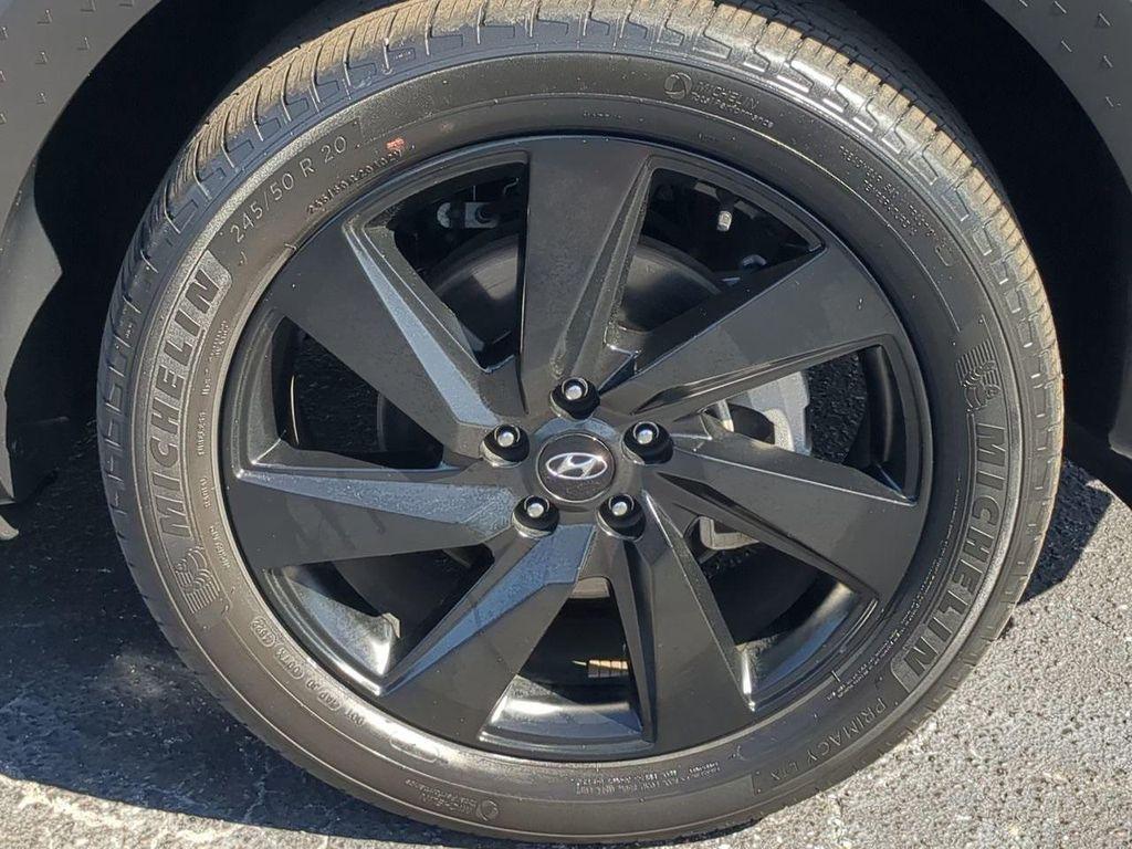 used 2023 Hyundai SANTA CRUZ car, priced at $25,500