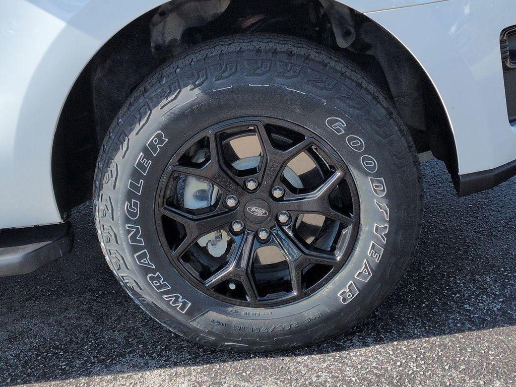 used 2023 Ford Expedition car, priced at $50,786