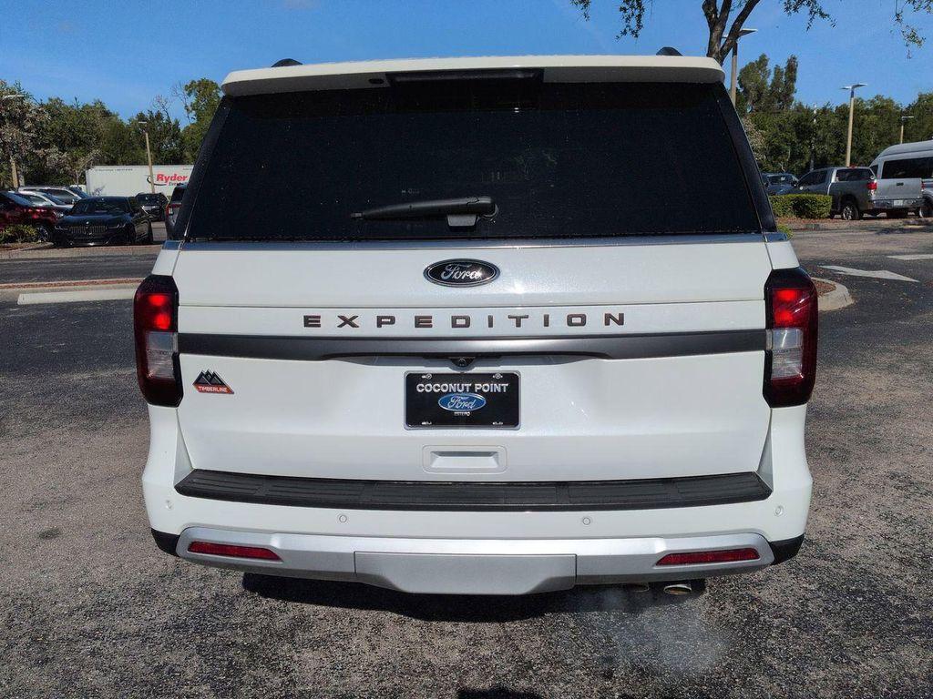 used 2023 Ford Expedition car, priced at $50,786