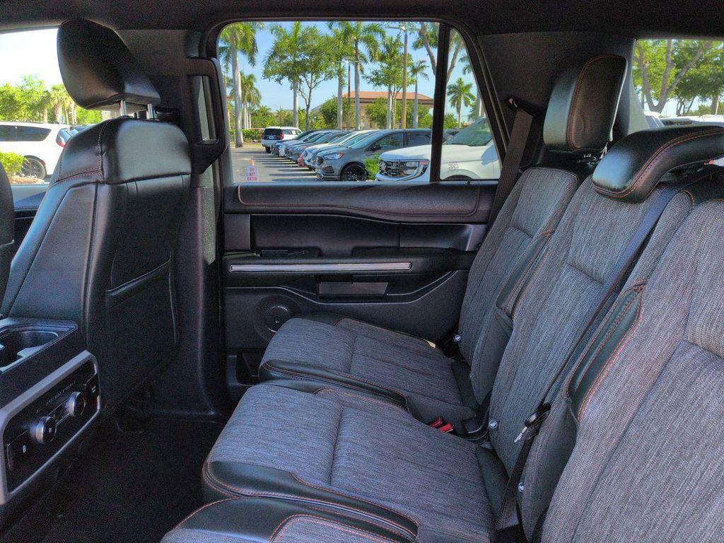 used 2023 Ford Expedition car, priced at $50,786