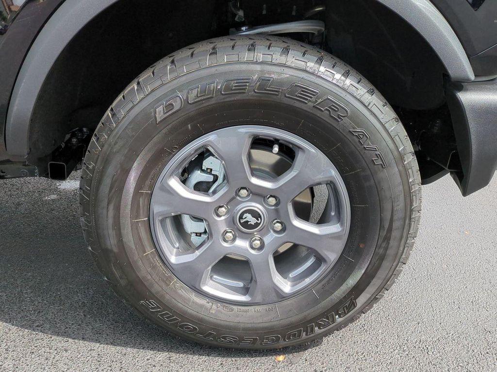 new 2025 Ford Bronco car, priced at $42,236