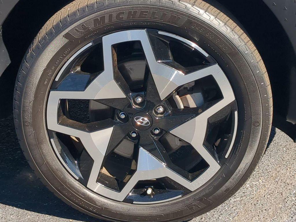 used 2023 Hyundai SANTA CRUZ car, priced at $27,500