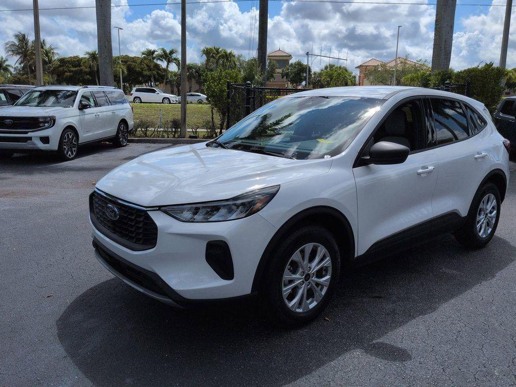 new 2026 Ford Escape car, priced at $32,340