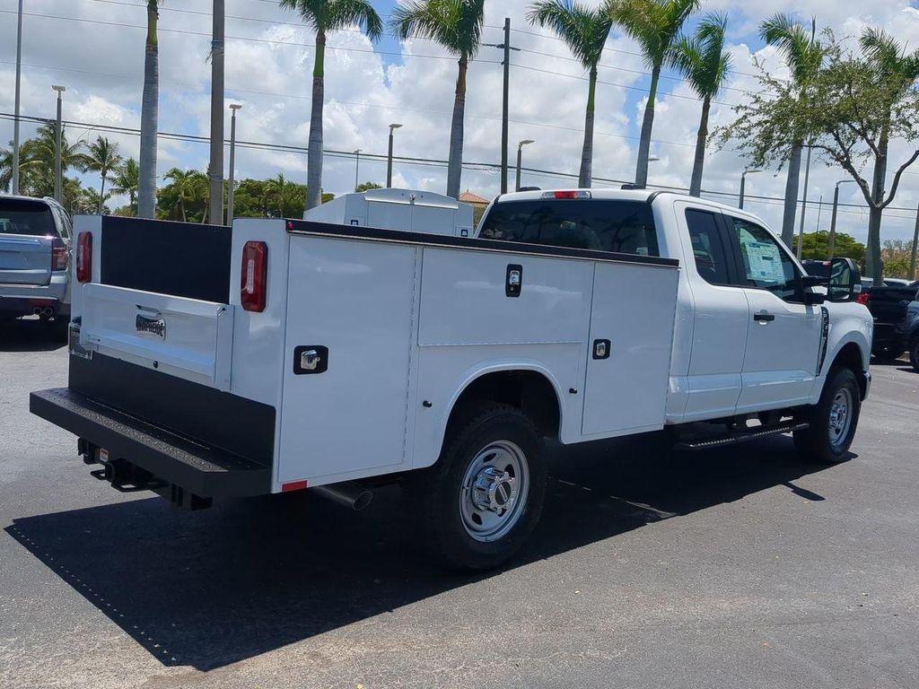 new 2025 Ford F-350 car, priced at $70,900