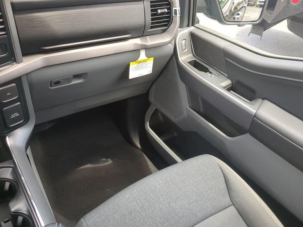 new 2025 Ford F-150 car, priced at $51,013