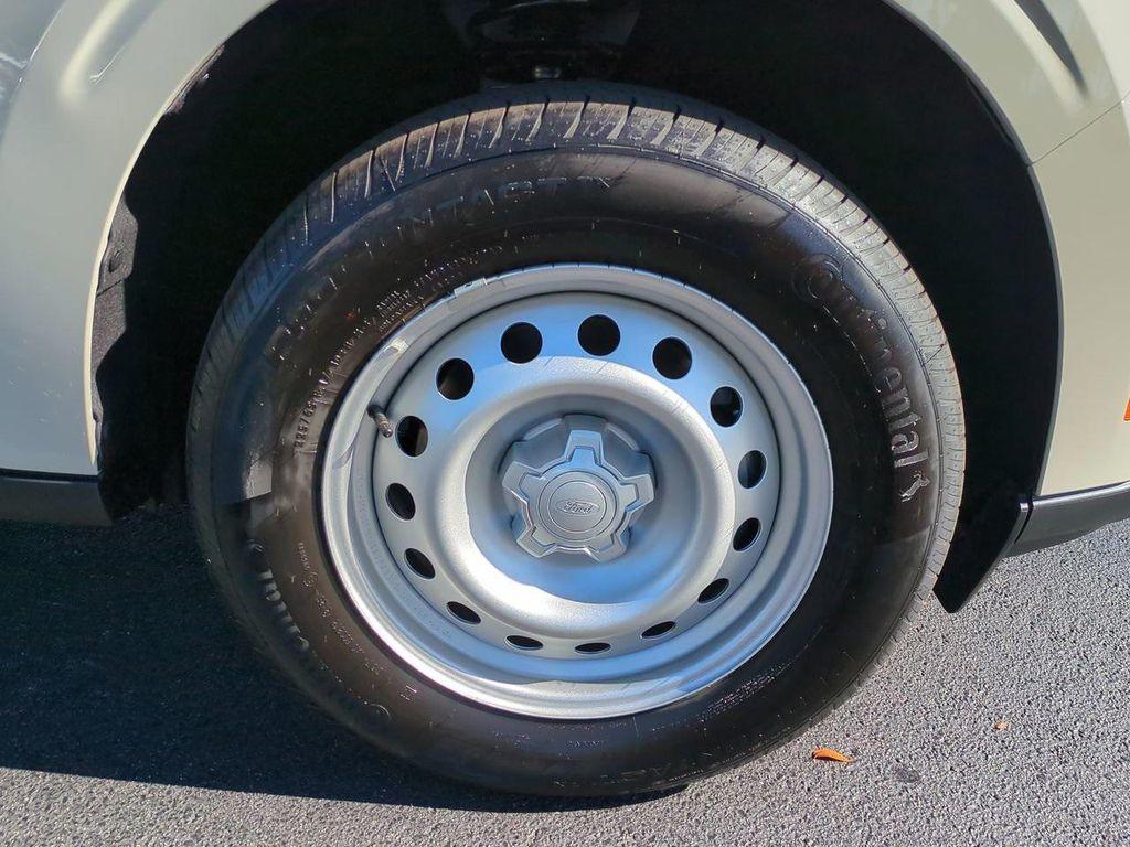 new 2025 Ford Maverick car, priced at $28,556