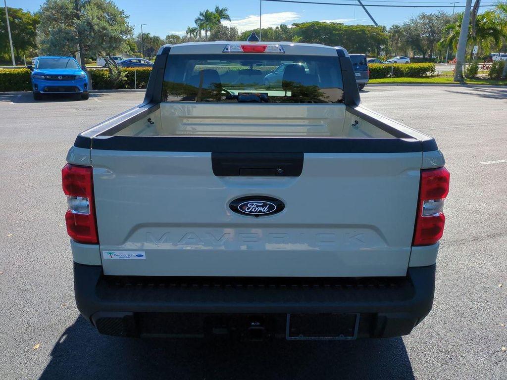 new 2025 Ford Maverick car, priced at $28,556