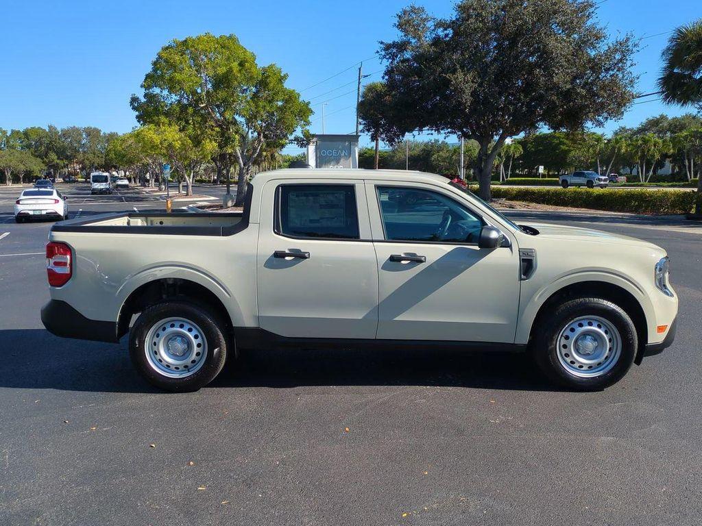 new 2025 Ford Maverick car, priced at $28,556