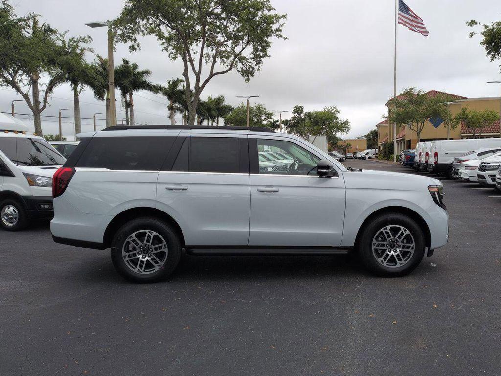 new 2026 Ford Expedition car, priced at $69,370