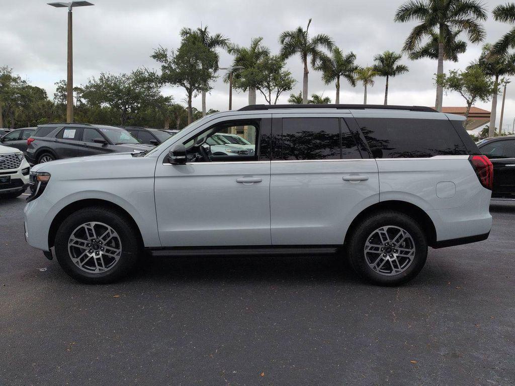 new 2026 Ford Expedition car, priced at $69,370