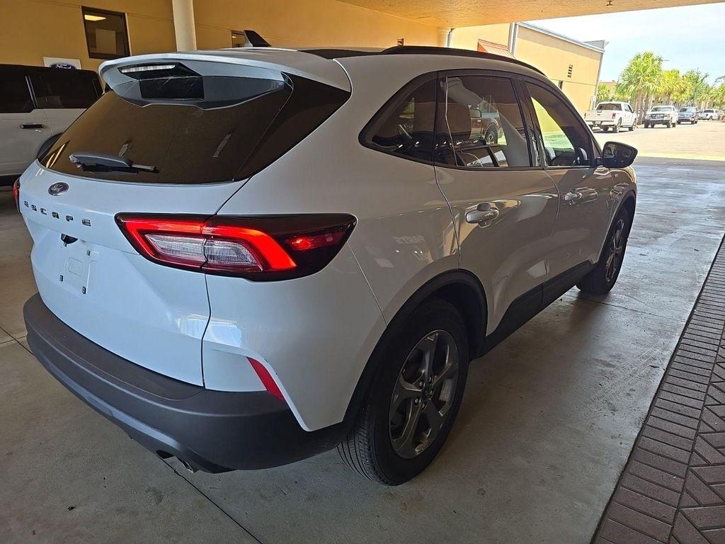 used 2025 Ford Escape car, priced at $23,985