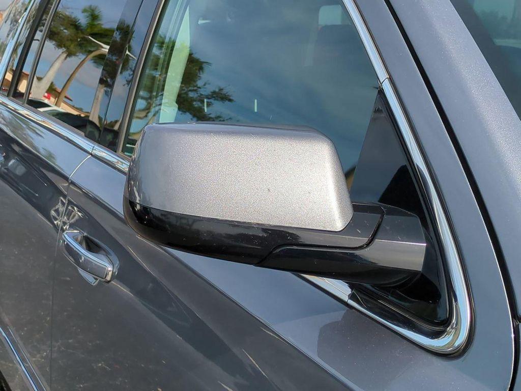 used 2018 GMC Yukon car, priced at $29,500