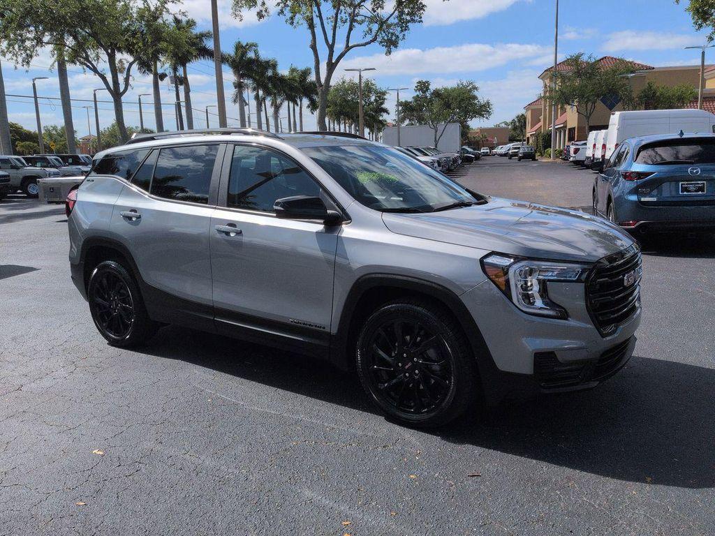 used 2024 GMC Terrain car, priced at $24,587