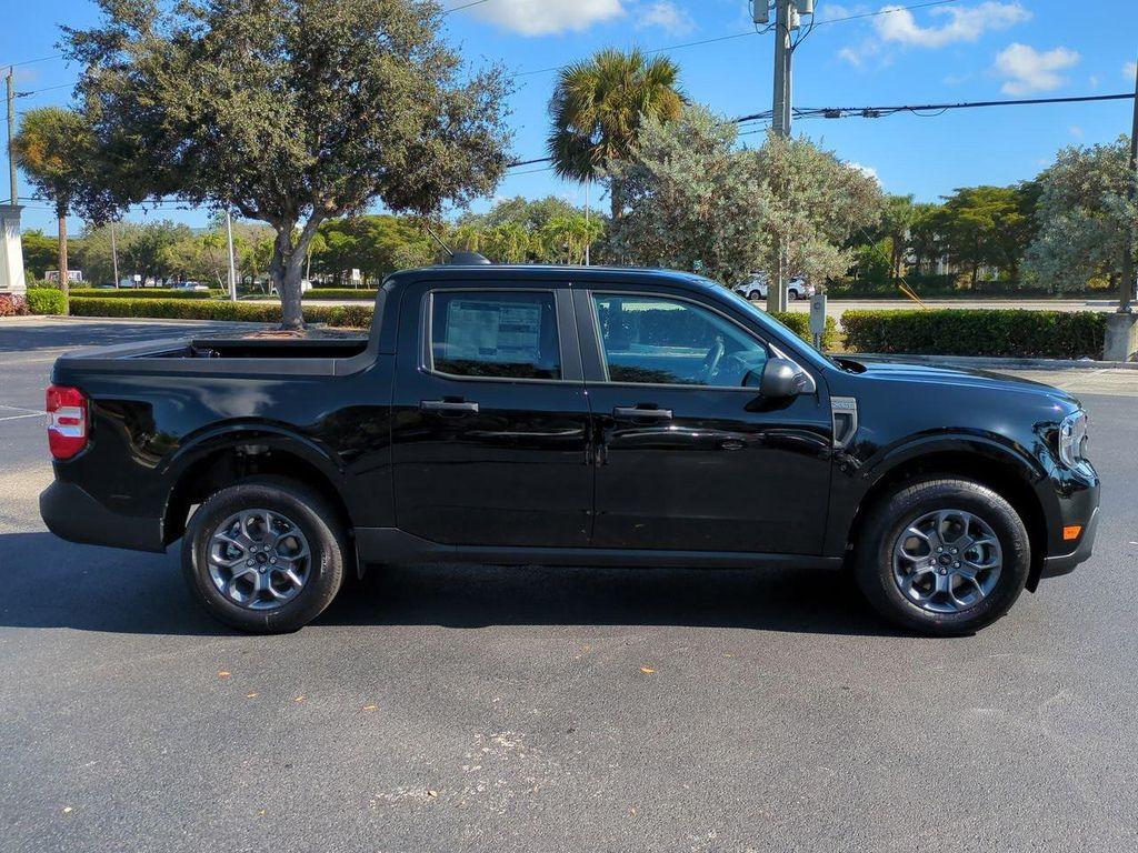 new 2025 Ford Maverick car, priced at $30,786
