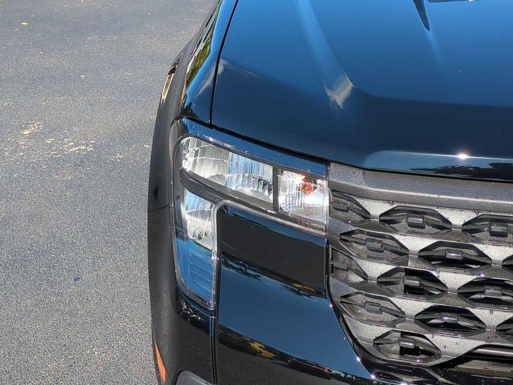 new 2025 Ford Maverick car, priced at $30,786