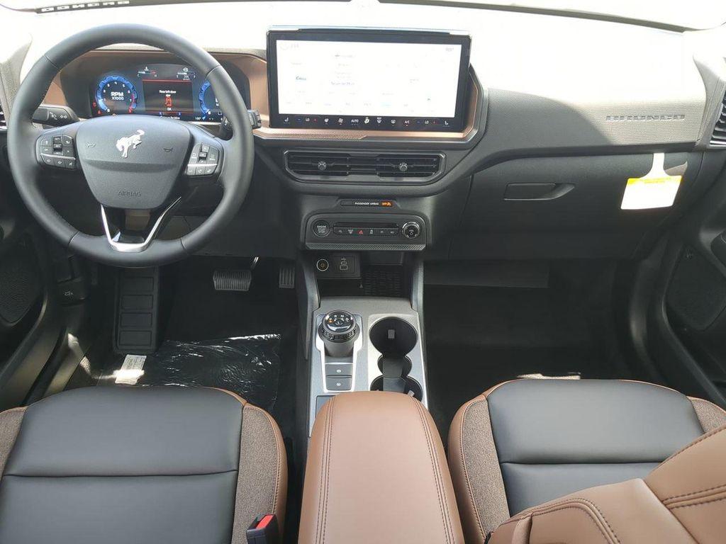 new 2025 Ford Bronco Sport car, priced at $37,253