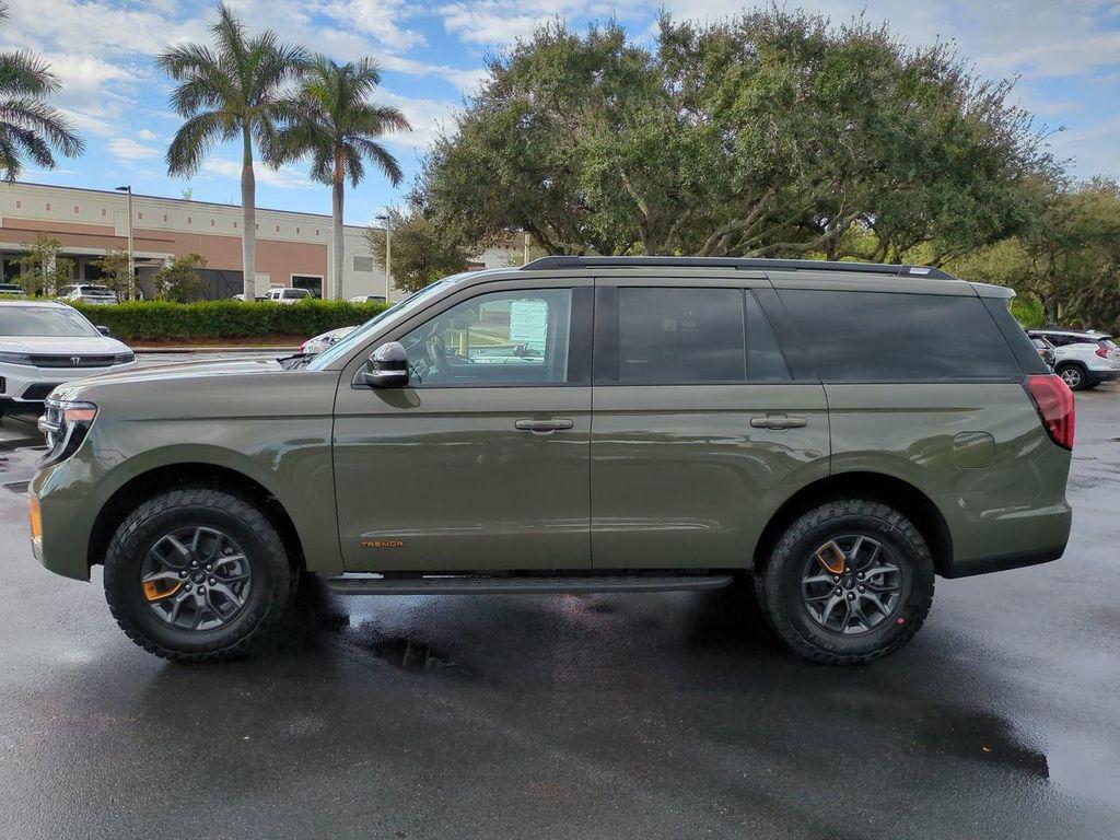 new 2025 Ford Expedition car, priced at $82,266