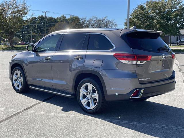 2019 Predawn Gray Mica Toyota Highlander