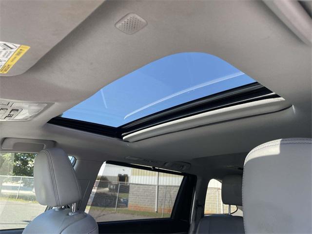 2019 Predawn Gray Mica Toyota Highlander