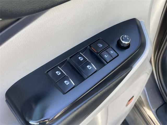2019 Predawn Gray Mica Toyota Highlander