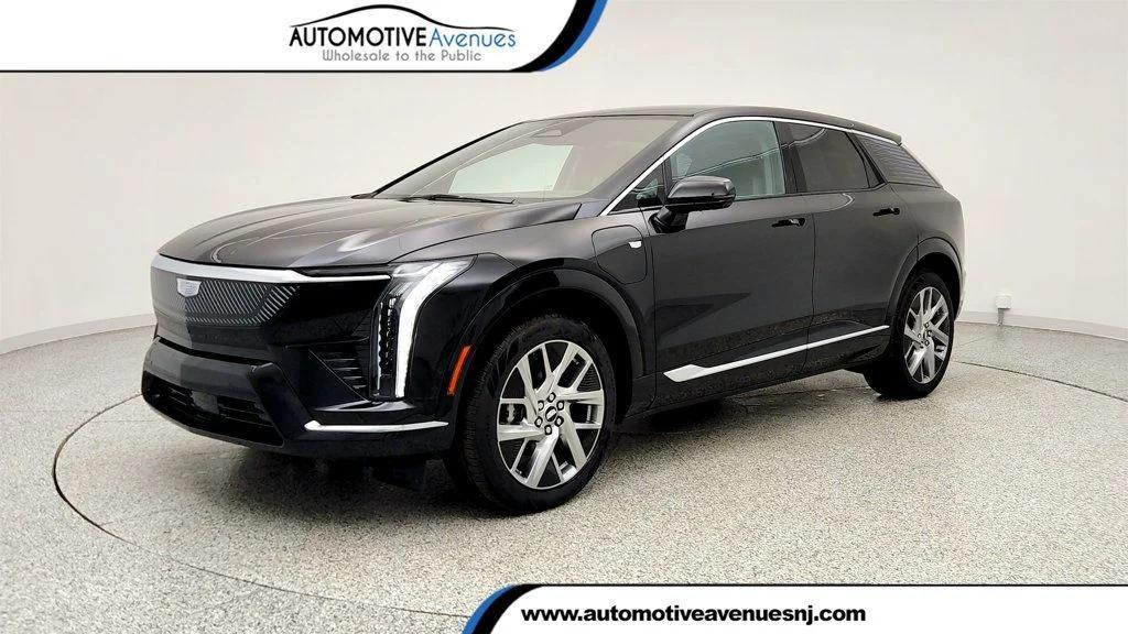 used 2026 Cadillac OPTIQ car, priced at $45,995