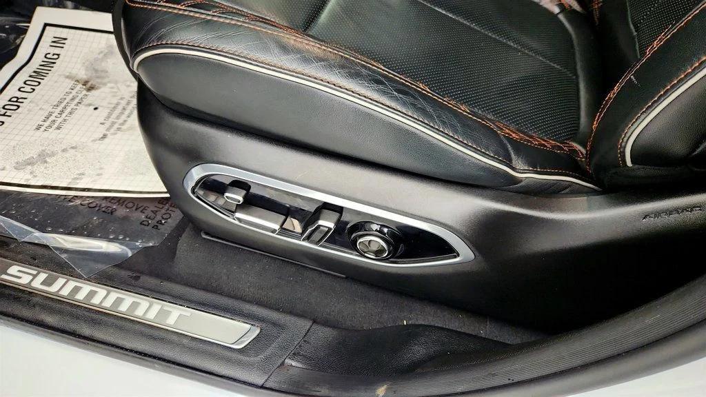 used 2022 Jeep Grand Cherokee 4xe car, priced at $32,995