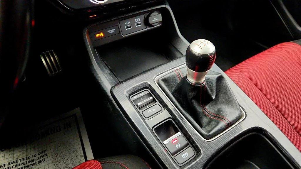 used 2022 Honda Civic Si car, priced at $17,995