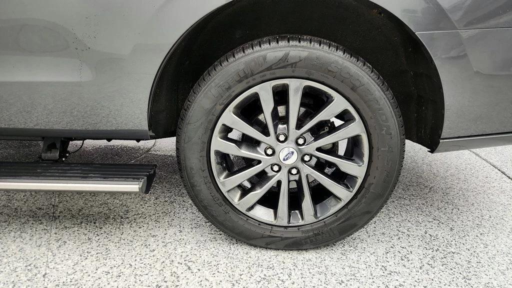 used 2020 Ford Expedition car, priced at $25,495