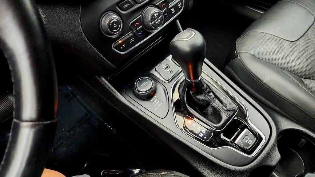 used 2019 Jeep Cherokee car, priced at $14,794