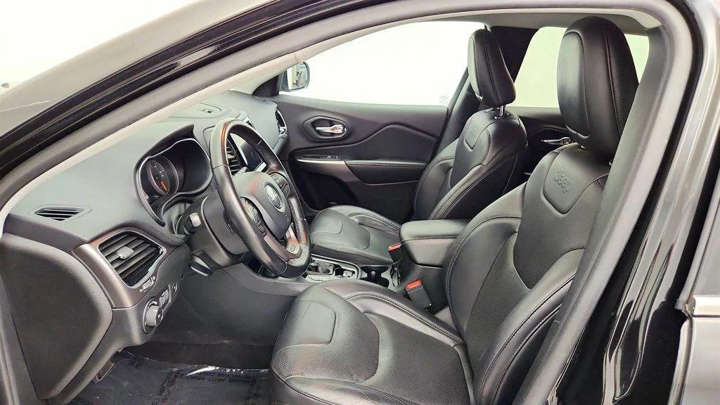 used 2019 Jeep Cherokee car, priced at $14,794