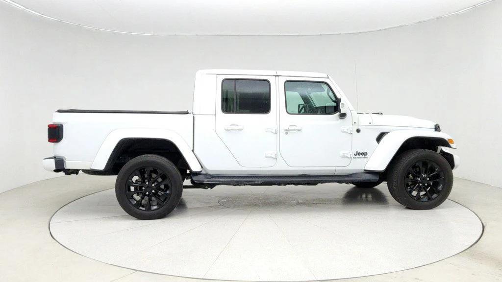 used 2022 Jeep Gladiator car, priced at $32,695