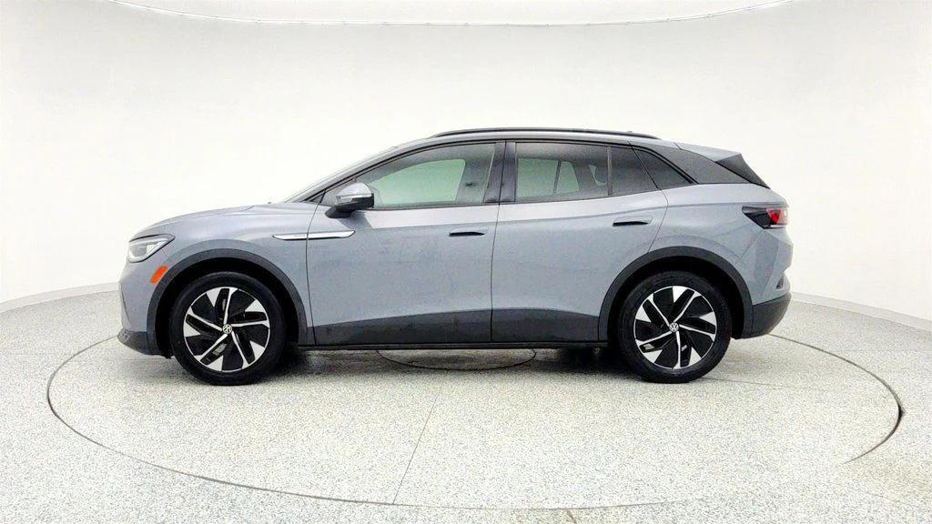 used 2021 Volkswagen ID.4 car, priced at $15,995