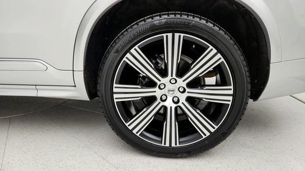 used 2021 Volvo XC90 car, priced at $25,195