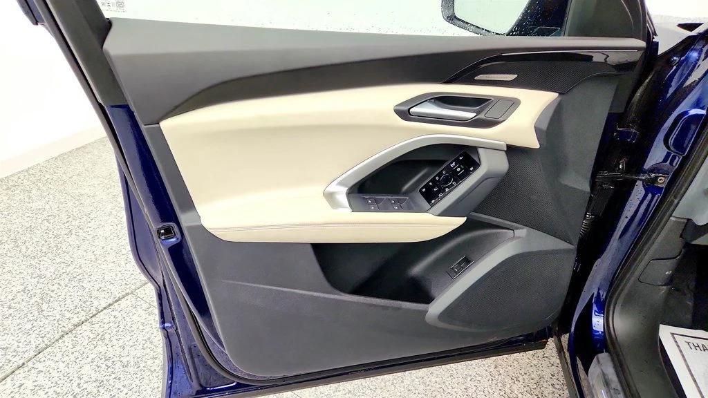 used 2025 Audi Q5 car, priced at $46,294