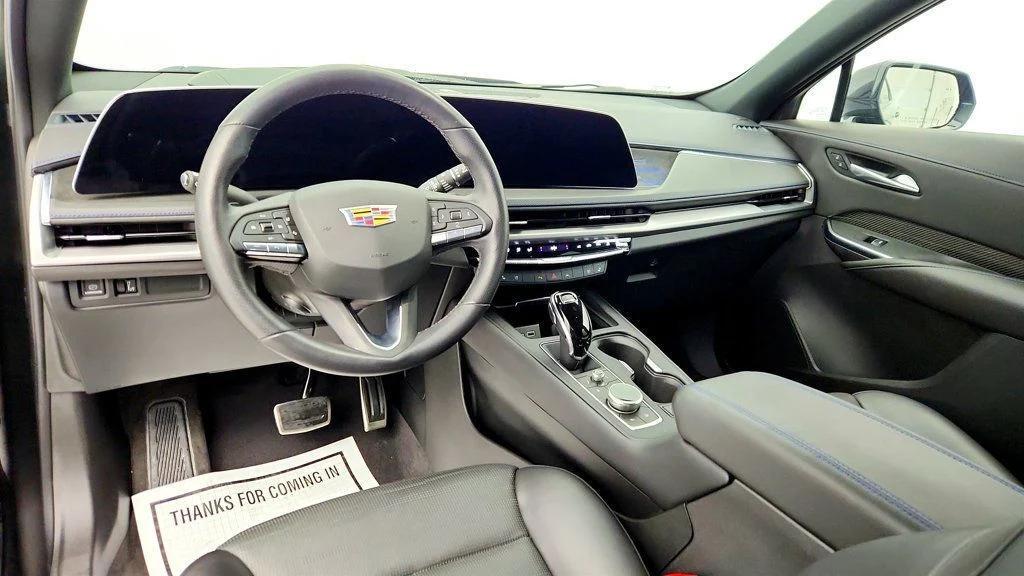 used 2024 Cadillac XT4 car, priced at $35,995