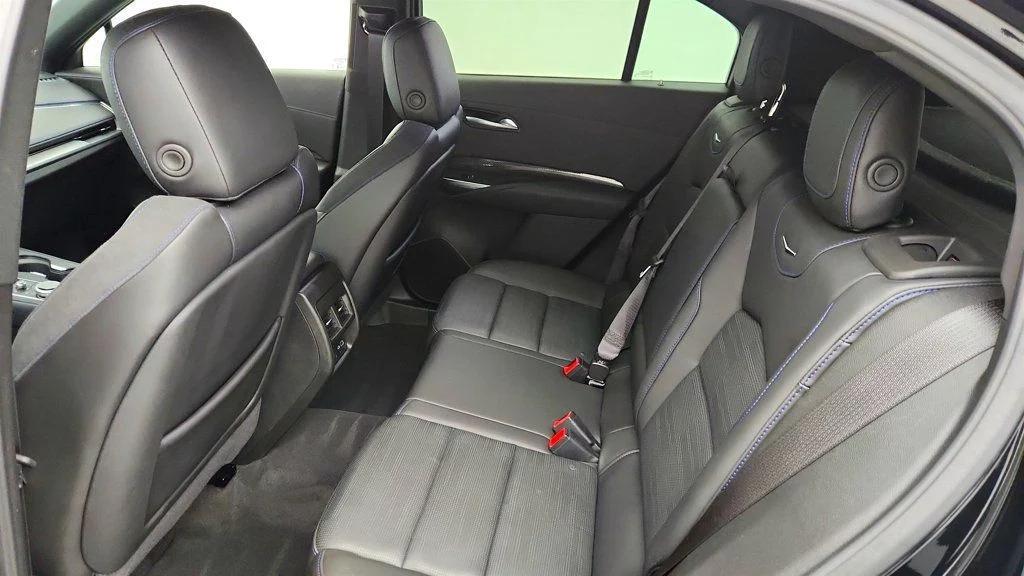 used 2024 Cadillac XT4 car, priced at $35,995