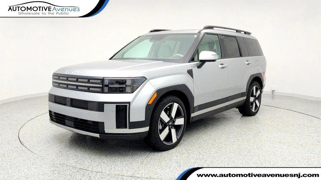 used 2024 Hyundai Santa Fe car, priced at $25,995