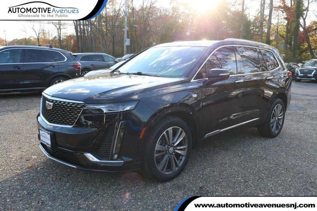 used 2021 Cadillac XT6 car, priced at $27,895