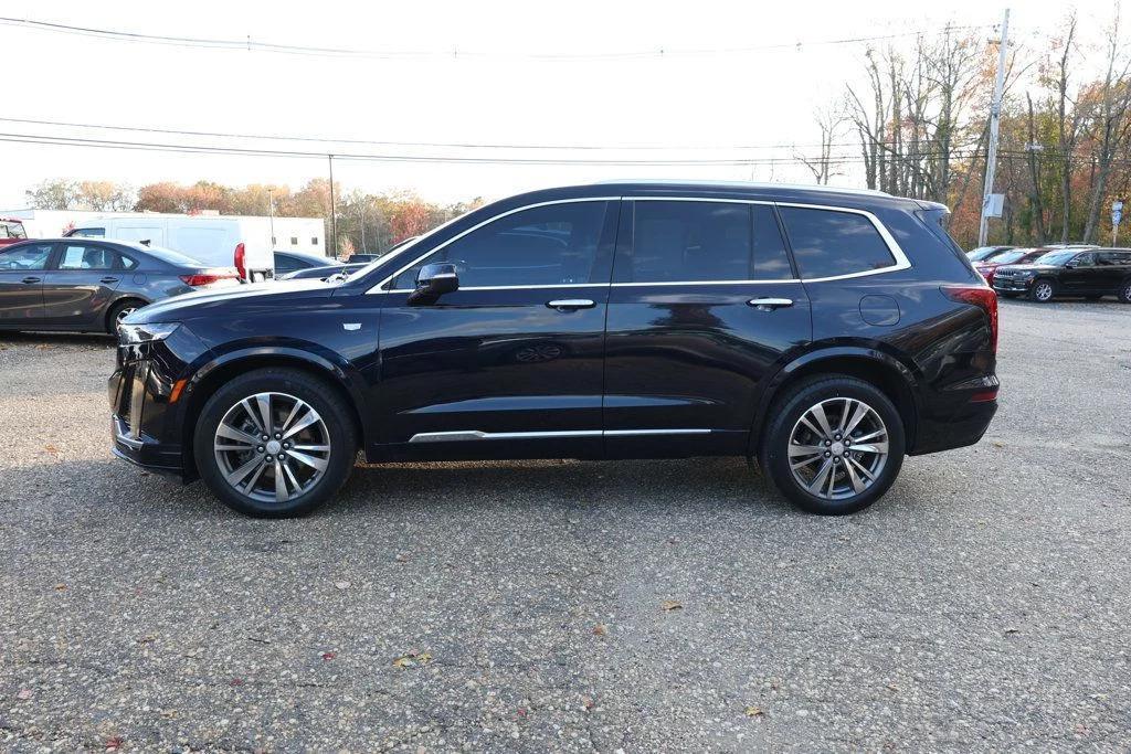 used 2021 Cadillac XT6 car, priced at $27,895