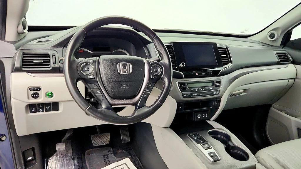 used 2023 Honda Ridgeline car, priced at $27,295